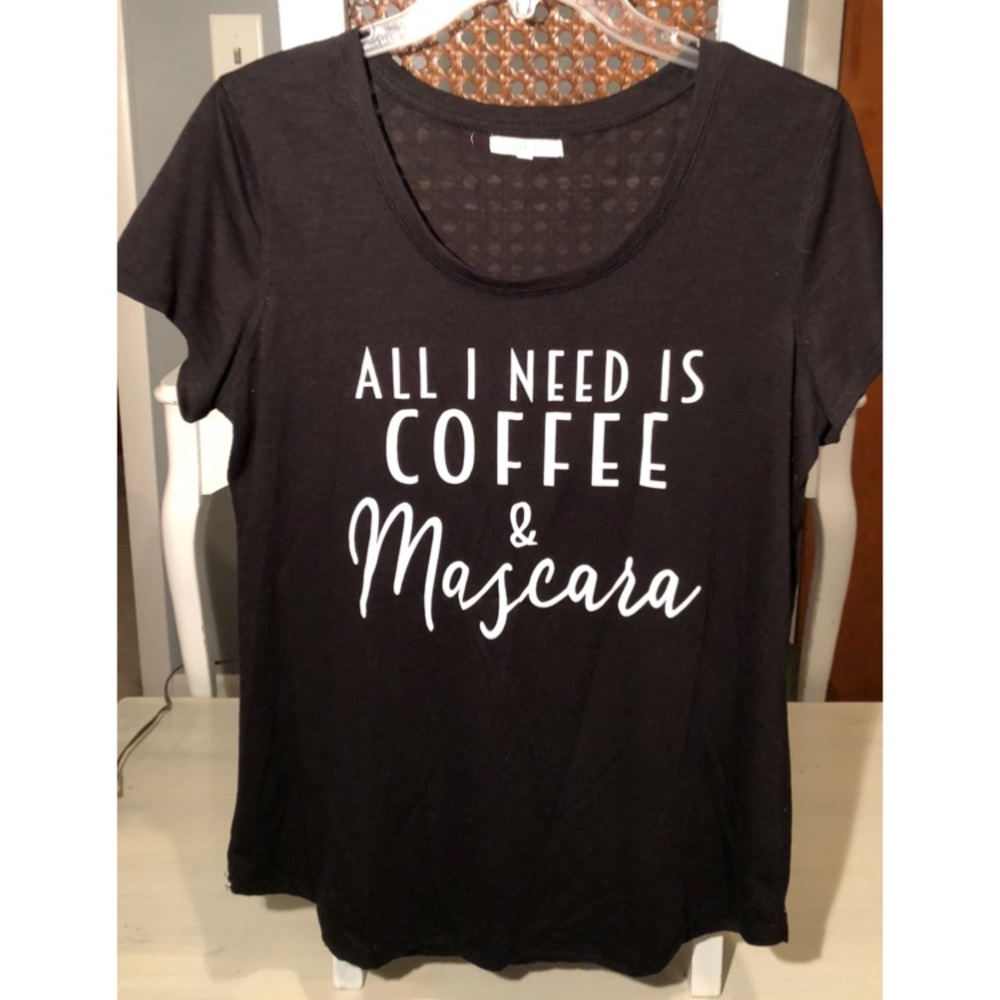 Graphic t-shirt ☕️✨💖